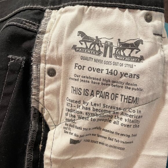 Levi's 522 Wedgie Style Black Capri Pedal Pusher Jeans Size 30 - Picture 11 of 14